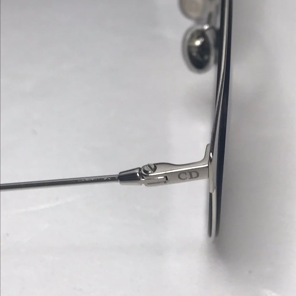 New- 💯 Original Dior Mirrored Nebula Sunglasses (SHF-18210) - Picture 10 of 17